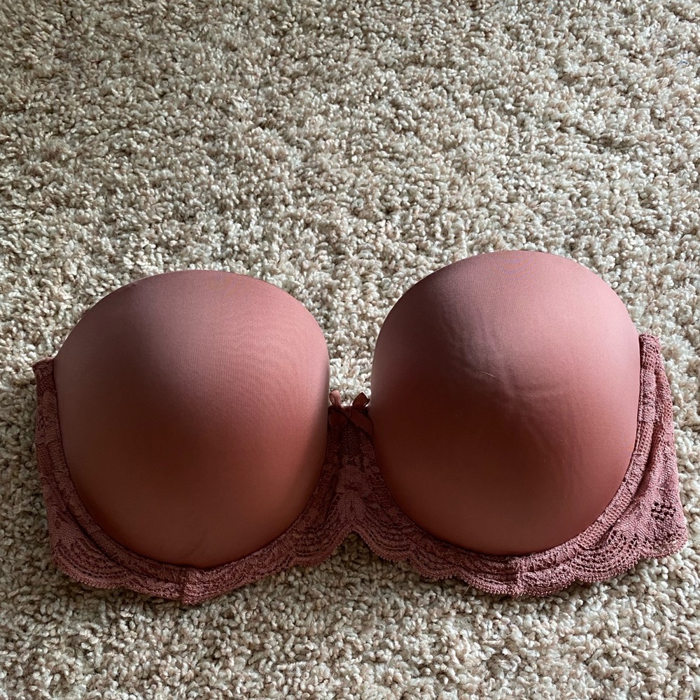 Victoria Secret Strapless Bra